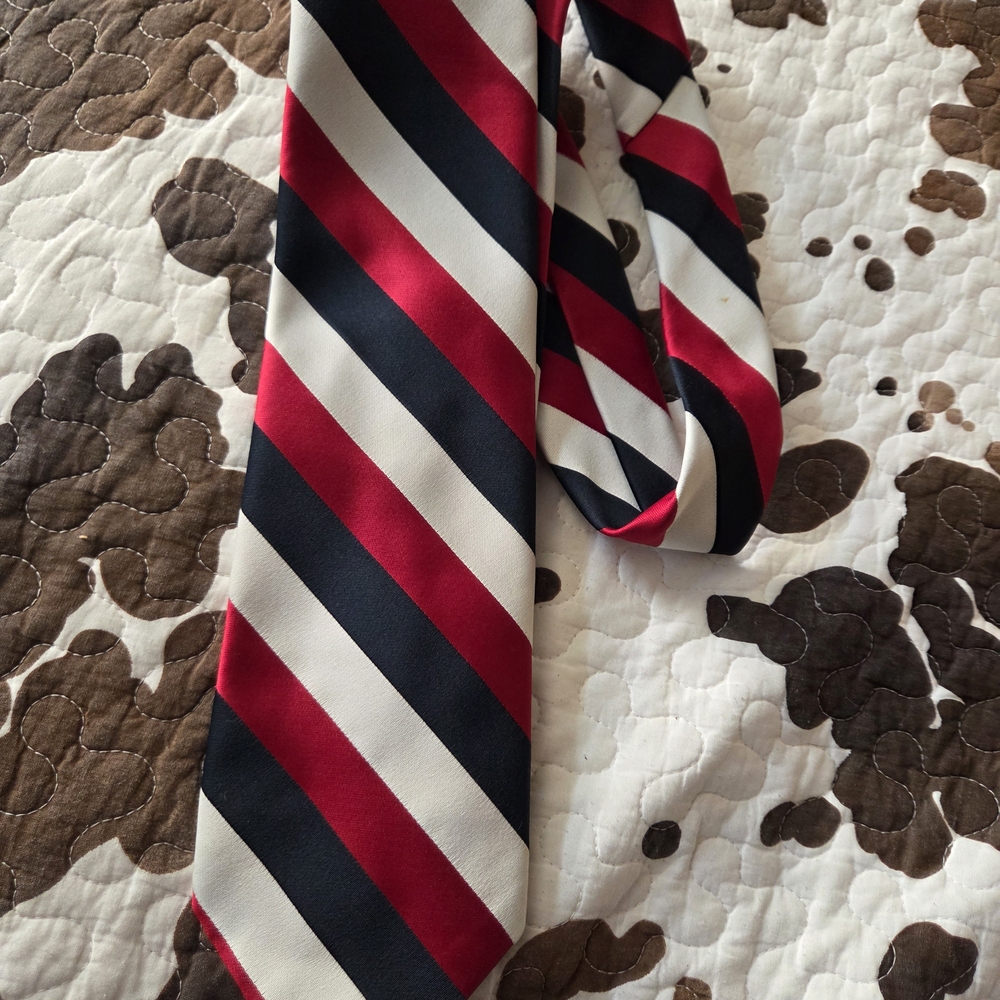 Oleg Cassini Bold Red, Black, and White Striped Tie